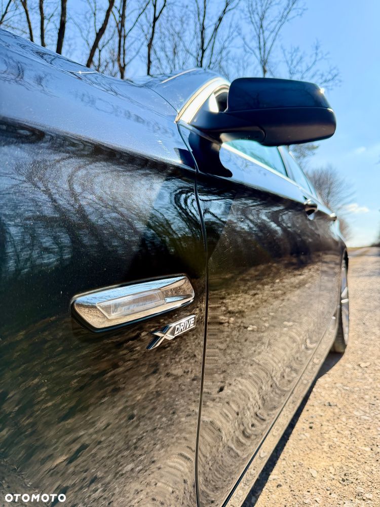 BMW Seria 5 535i xDrive Sport-Aut - 13