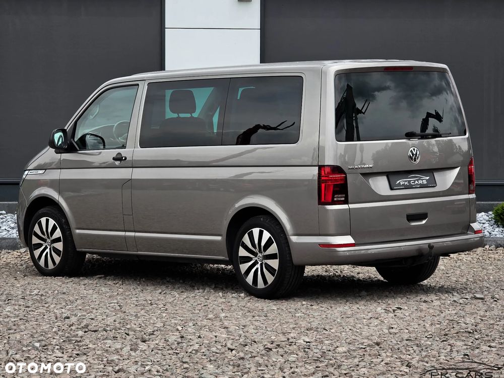 Volkswagen Multivan - 29
