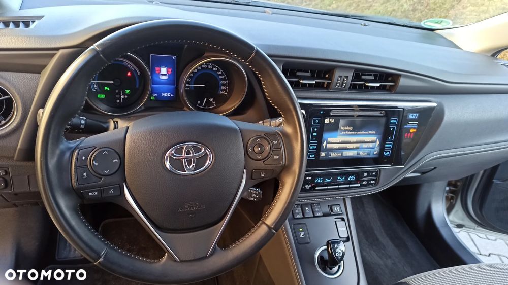Toyota Auris - 15