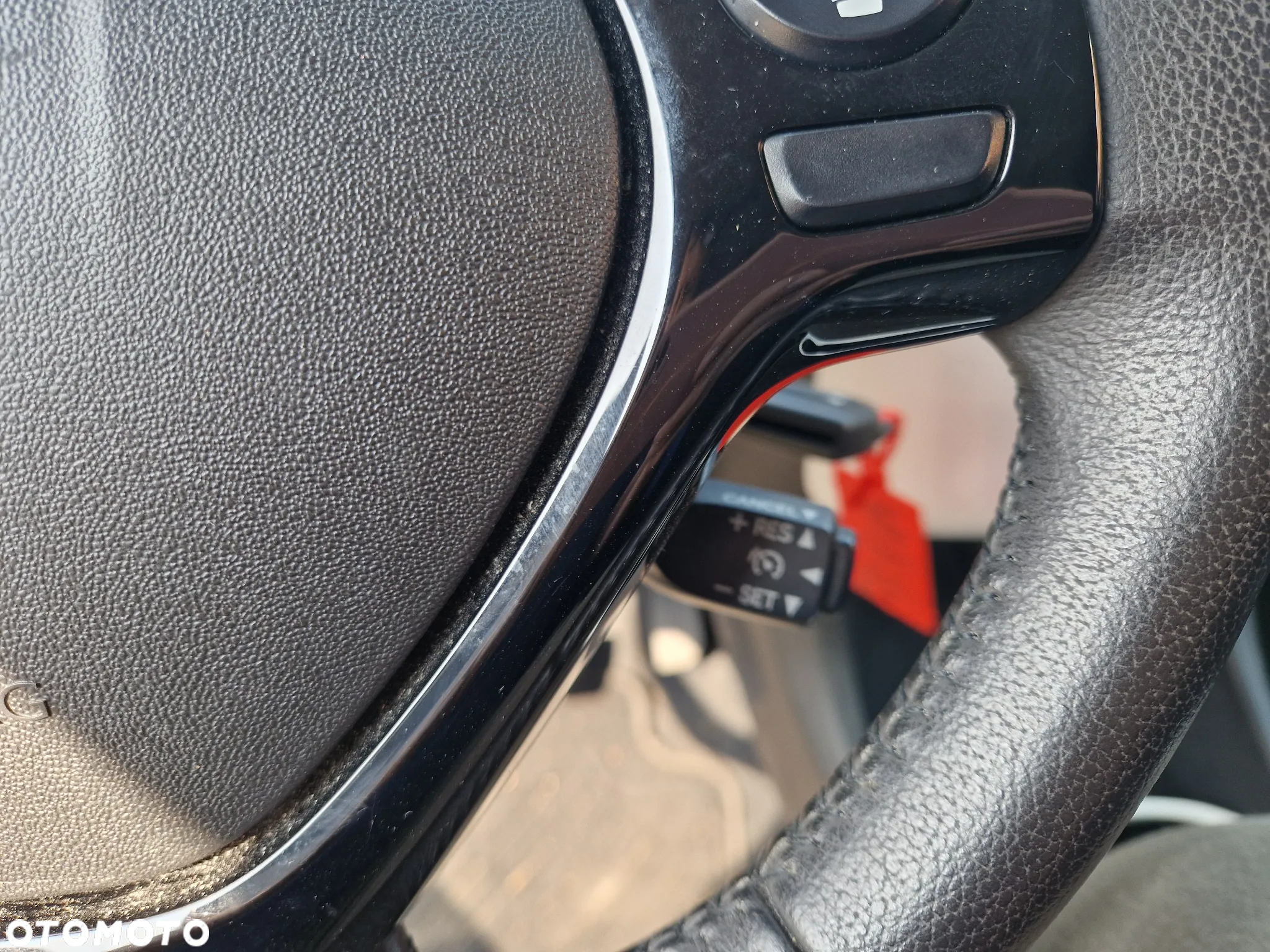 Citroën C1 AIRSCAPE VTi 72 SHINE - 24