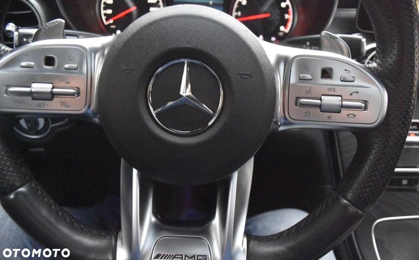 Mercedes-Benz GLC - 15