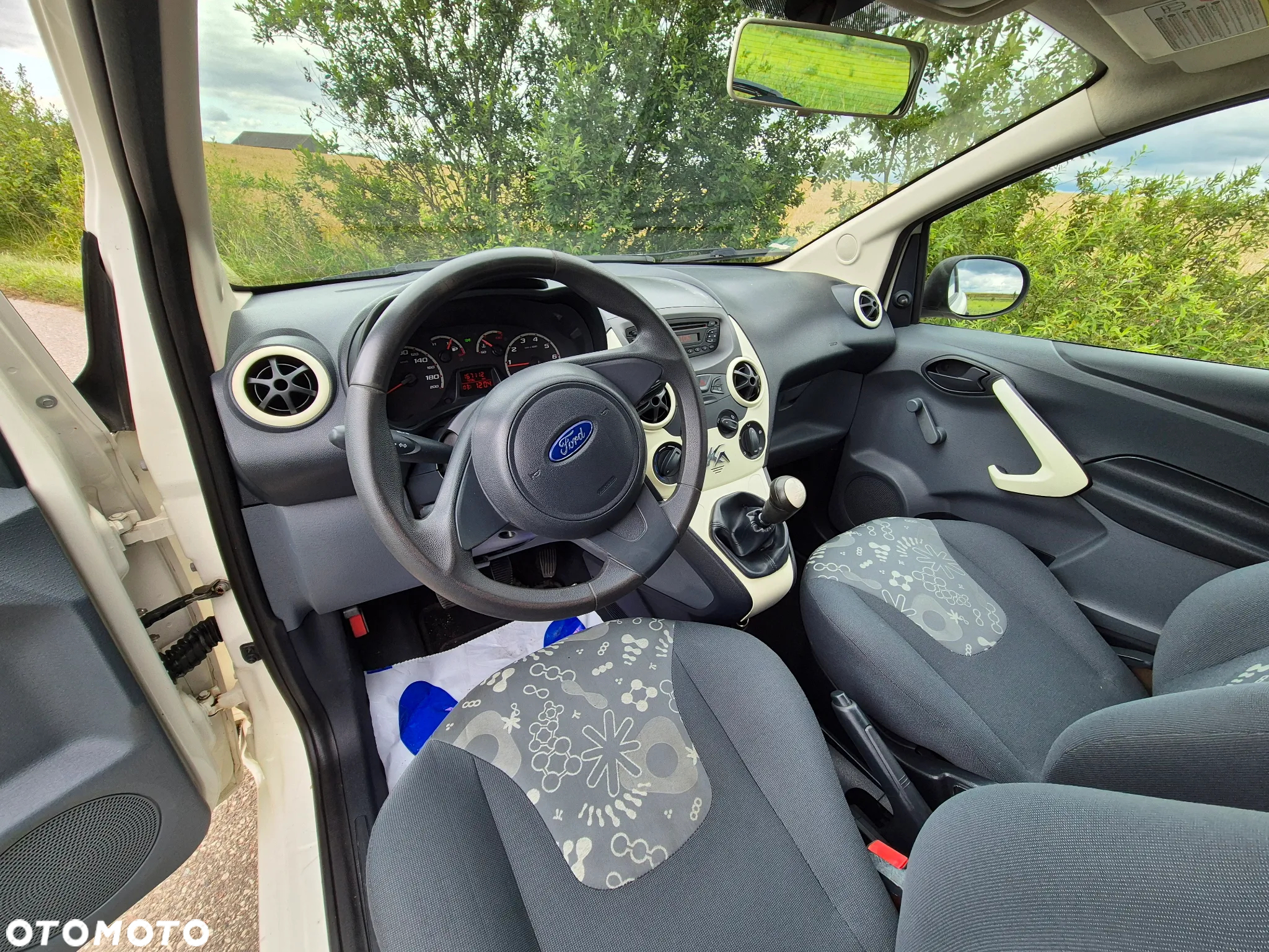 Ford KA 1.2 Concept - 19