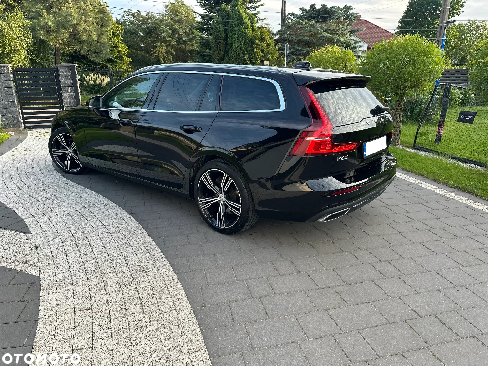 Volvo V60 D4 Inscription - 11