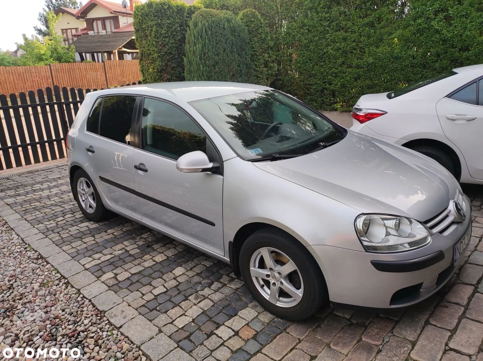Volkswagen Golf V 1.4 Trendline - 1