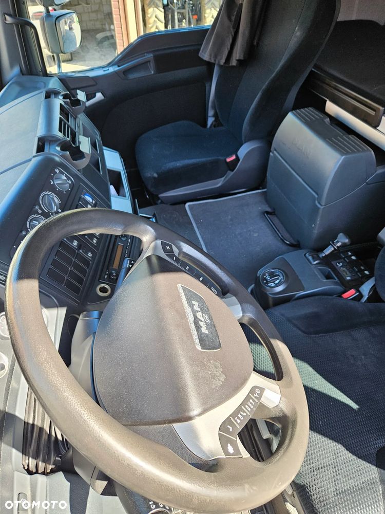 MAN TGM 15.290 / FIRANKA / AUTOMAT / CAŁY NA PODUSZKACH / KLIMA POSTOJOWA / BEZ ADBLU / BEZ DPF / SPROWADZONY / 18 PALET / E5 /  WINDA / NISKI PRZEBIEG - 22