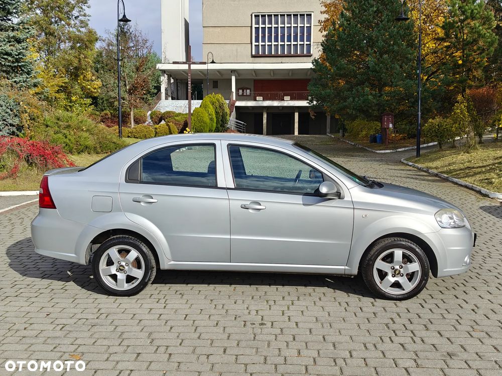Chevrolet Aveo 1.4 16V Elite (abs,klm) - 9