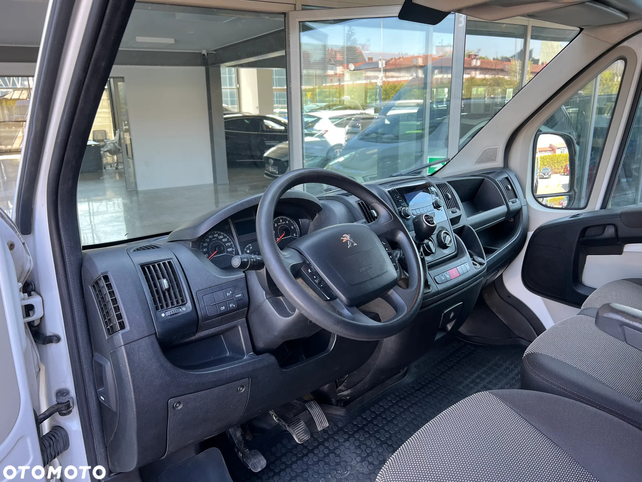 Peugeot Boxer - 17