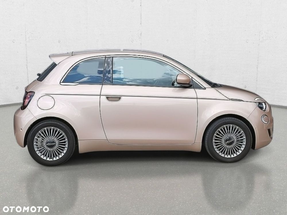 Fiat 500e - 7