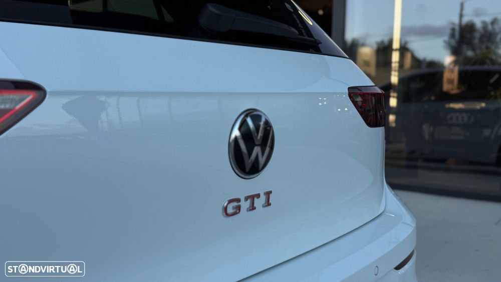 VW Golf 2.0 TSI GTI Clubsport DSG - 9