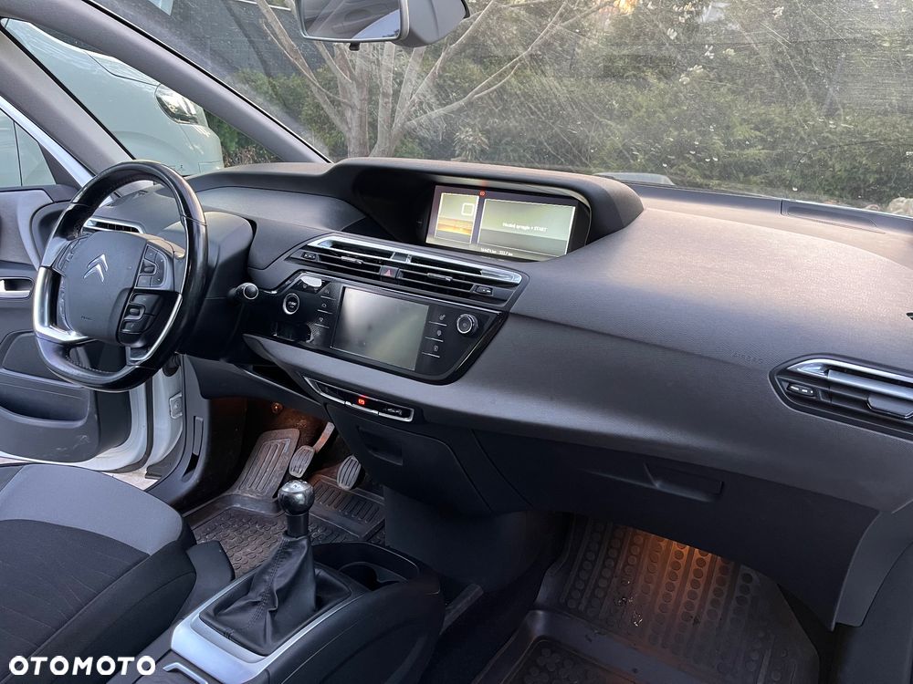 Citroën C4 Picasso 1.6 HDi FAP Exclusive - 16