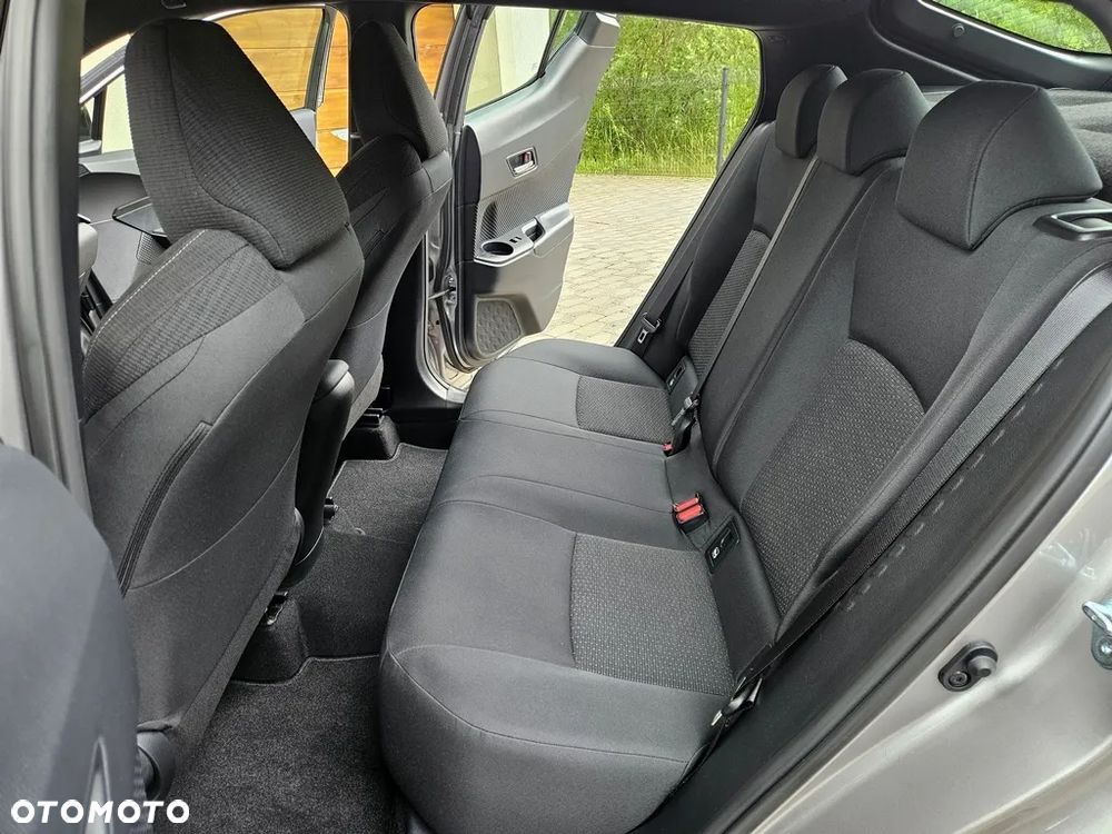 Toyota C-HR - 22