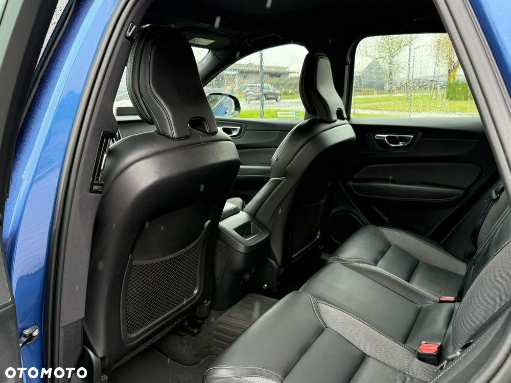 Volvo XC 60 B4 D AWD Geartronic RDesign - 16