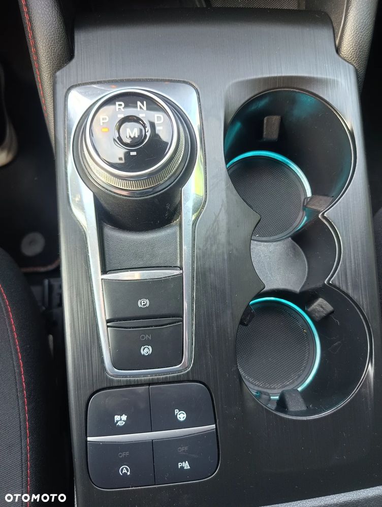 Ford Kuga - 15