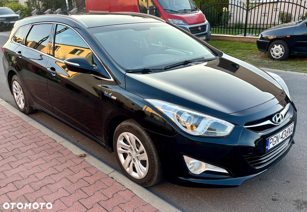 Hyundai i40 Kombi blue 1.7 CRDi Style - 3