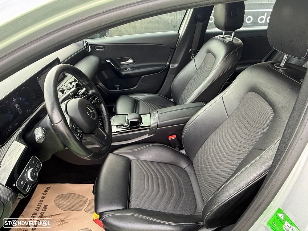 Mercedes-Benz A 180 d 7G-DCT Progressive - 12