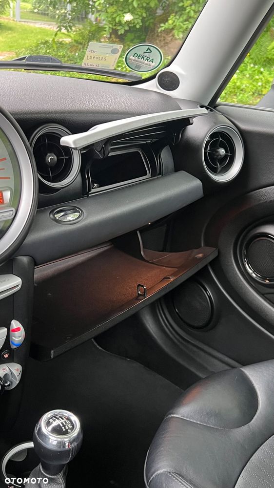 MINI Cooper Standard - 18