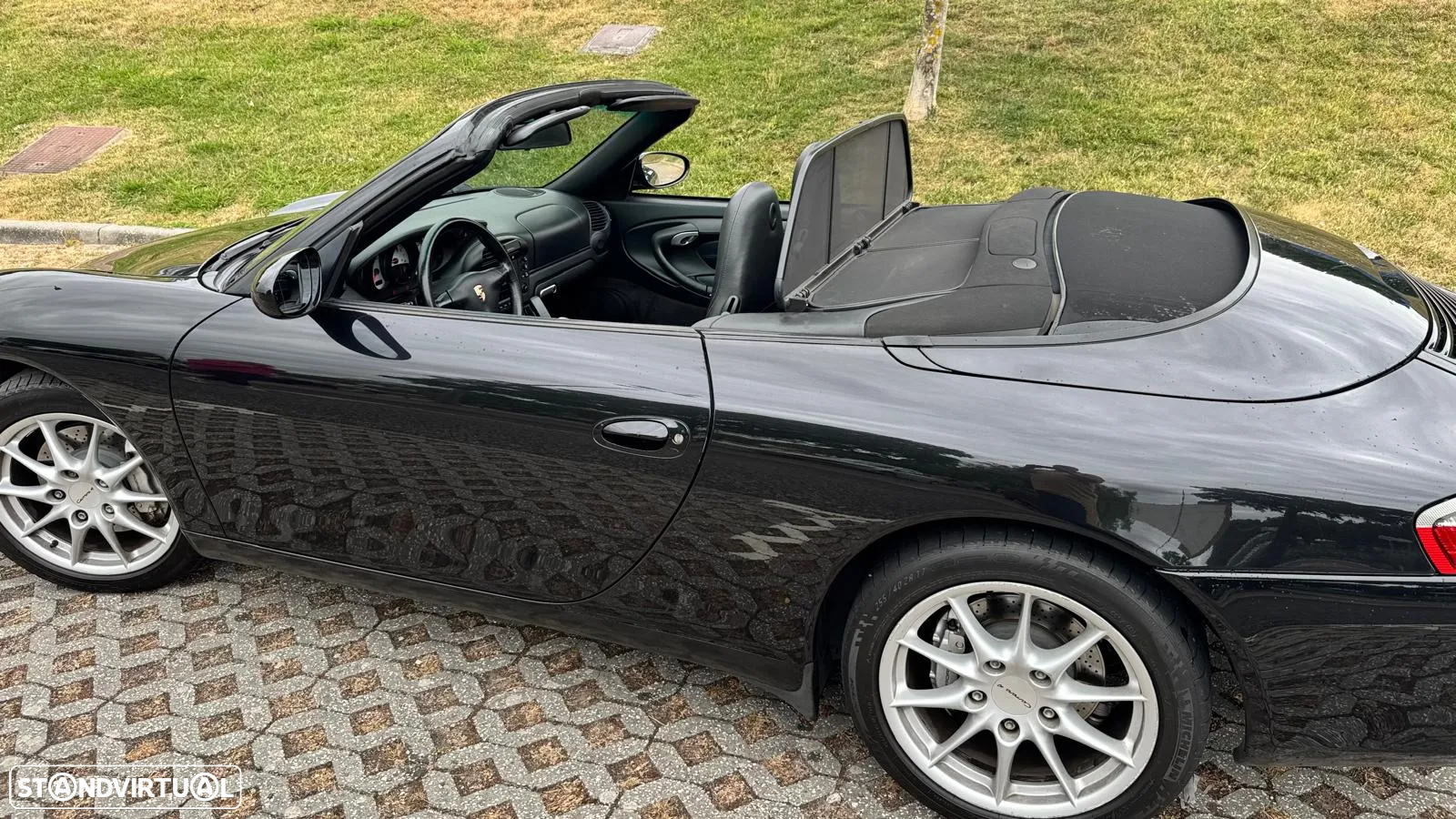 Porsche 911 (996) Carrera 4 - 50
