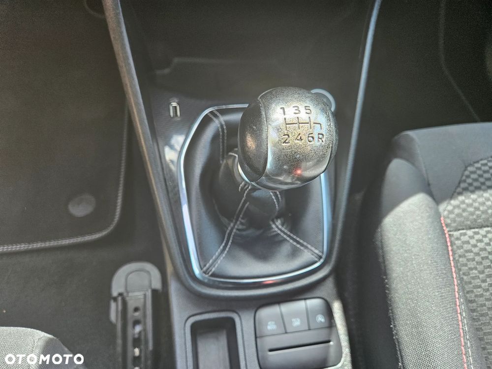 Ford Fiesta - 31