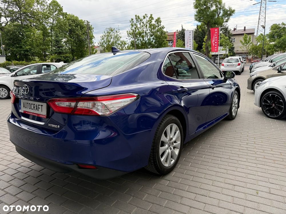 Toyota Camry 2.5 Hybrid Comfort CVT - 29