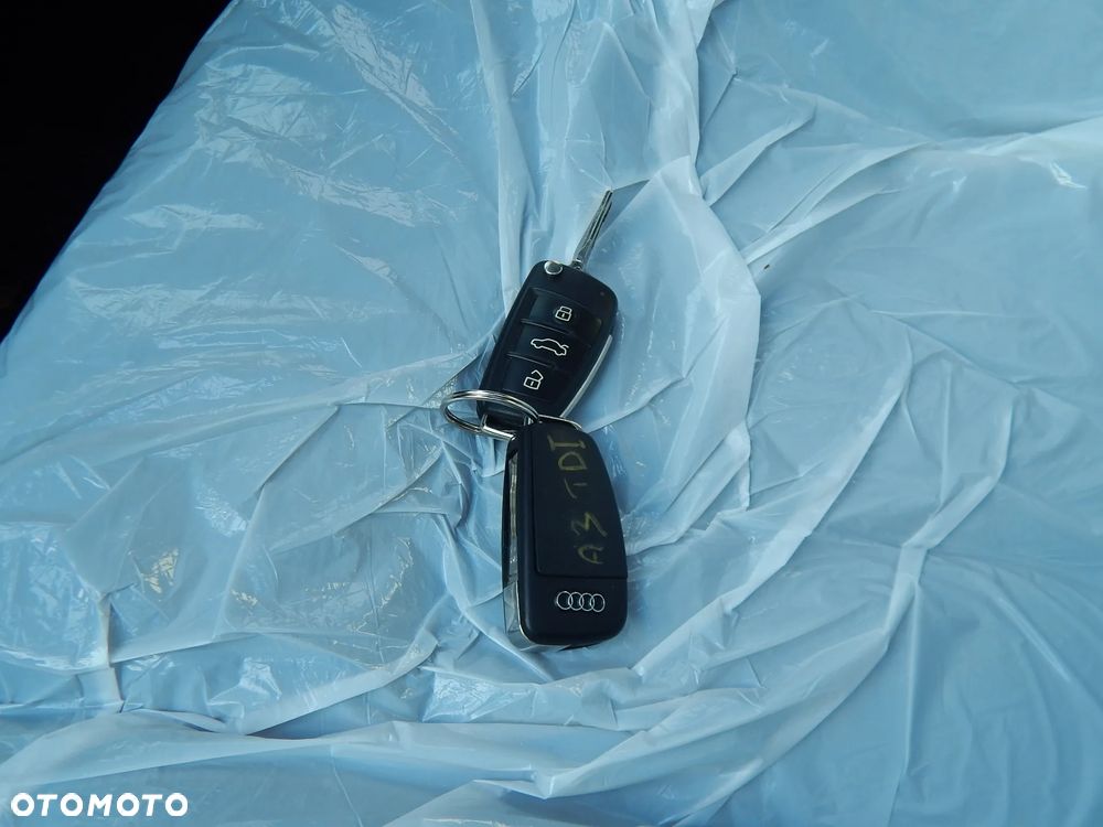 Audi A3 Sportback 2.0 TDI S tronic sport - 25