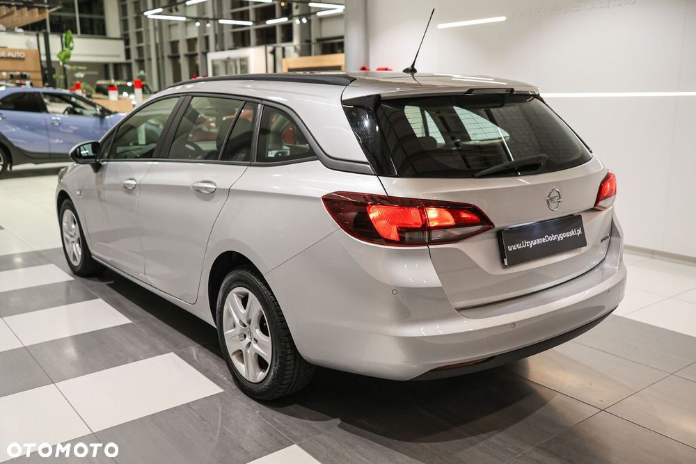 Opel Astra - 5