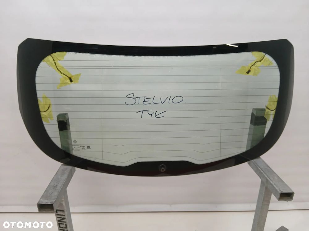 Szyba tył tylna Alfa Romeo Stelvio - 1
