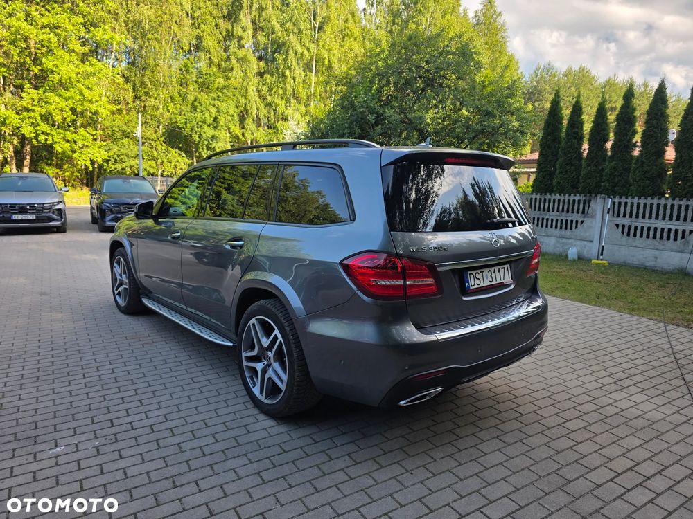 Mercedes-Benz GLS - 8