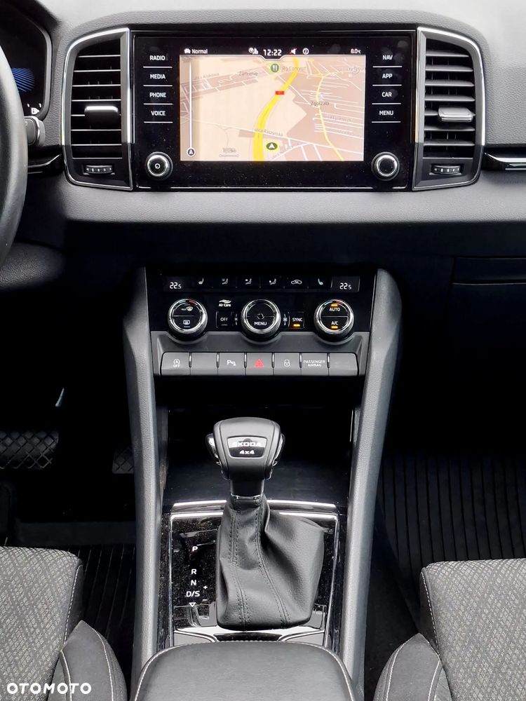 Skoda Karoq 2.0 TDI SCR 4x4 Style DSG - 14