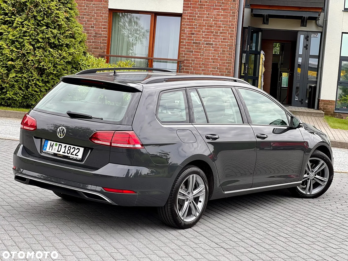 Volkswagen Golf VII 1.6 TDI BMT Comfortline DSG - 11