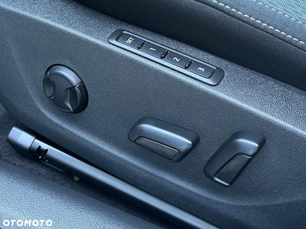 Skoda Octavia 2.0 TSI 4x4 Style DSG - 33