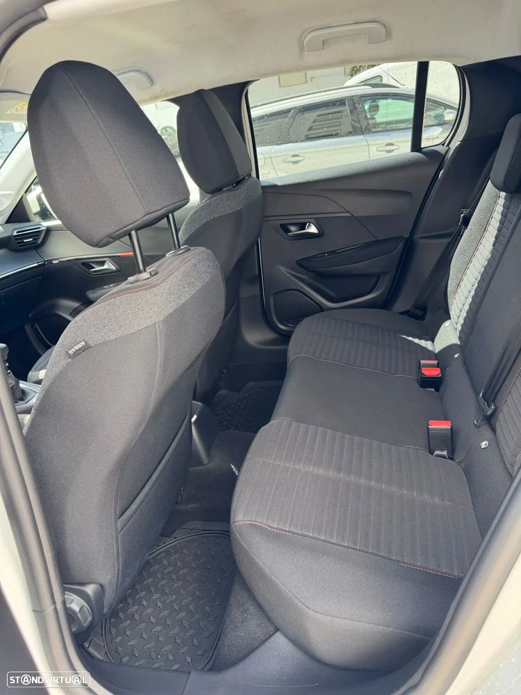 Peugeot 208 1.2 PureTech Active Pack - 10