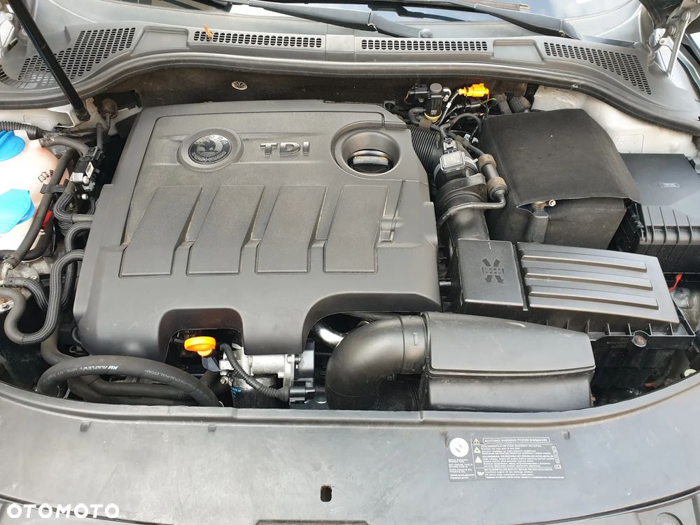 Skoda Superb 1.6 TDI Green tec Ambition - 23