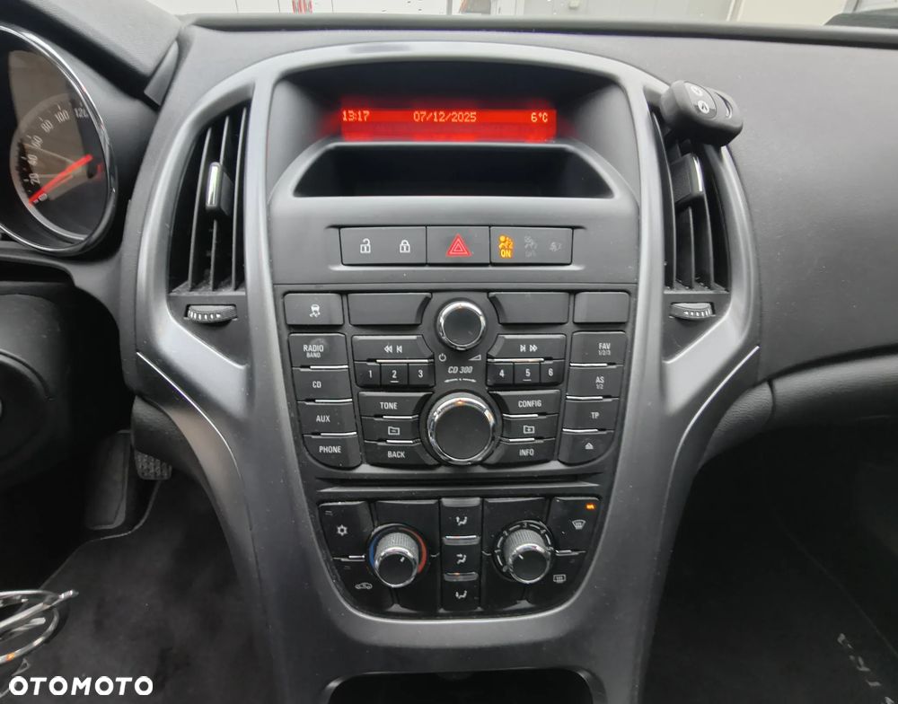 Opel Astra 1.4 Active - 11