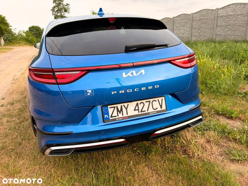 Kia ProCeed - 8