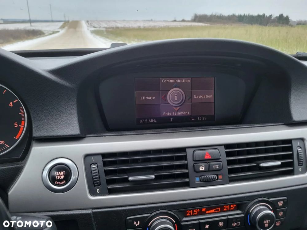 BMW Seria 3 320d - 11