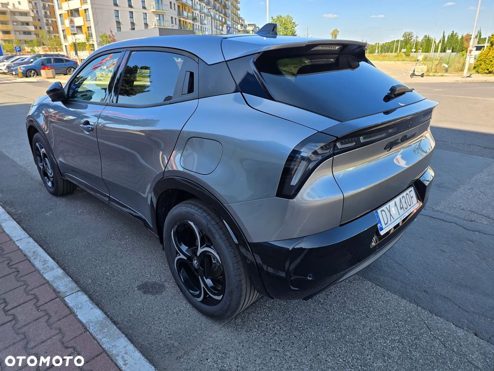Alfa Romeo Junior 1.2 mHEV Ibrida eDCT - 7