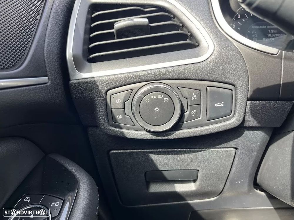 Ford S-Max 2.0 TDCi Titanium - 16