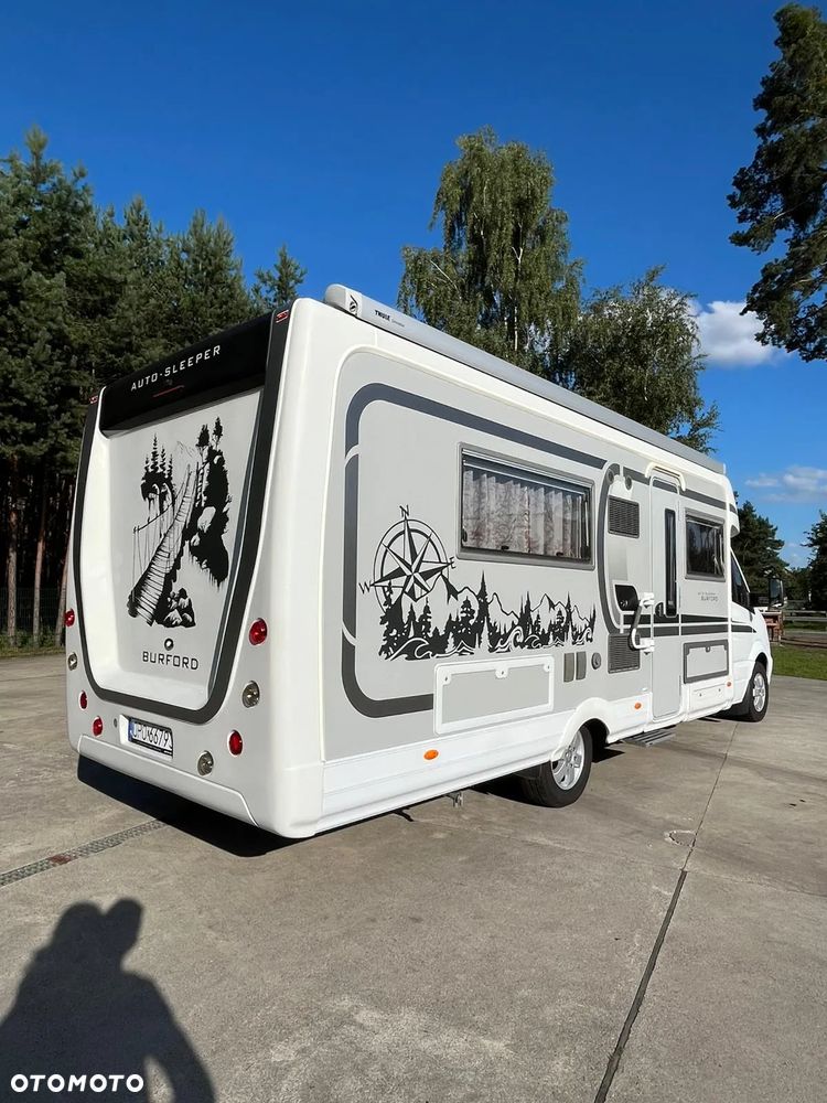 Mercedes-Benz Sprinter - 5