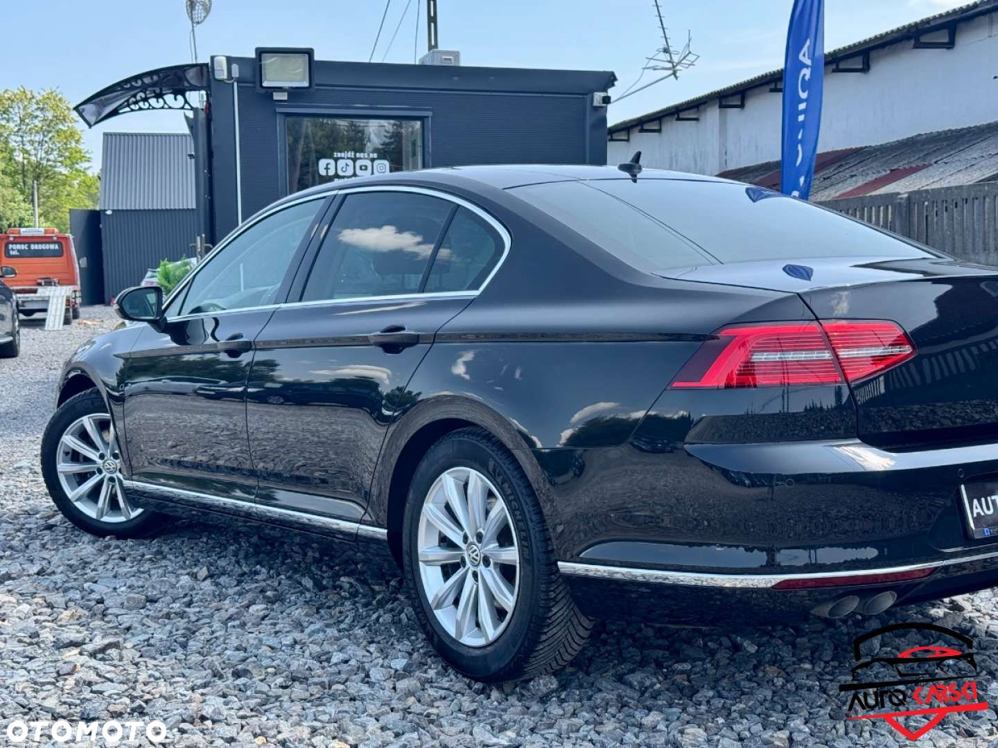 Volkswagen Passat - 17