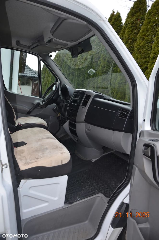 Mercedes-Benz SPRINTER - 7