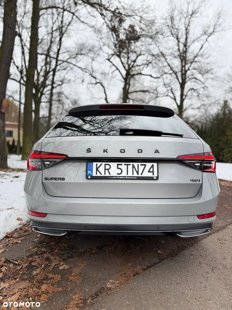 Skoda Superb 2.0 TDI SCR 4x4 Sportline DSG - 20