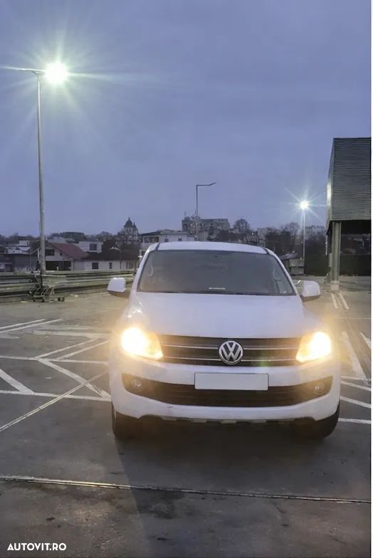 Volkswagen Amarok 2.0 TDI 4x4 Cabina Dubla - 4