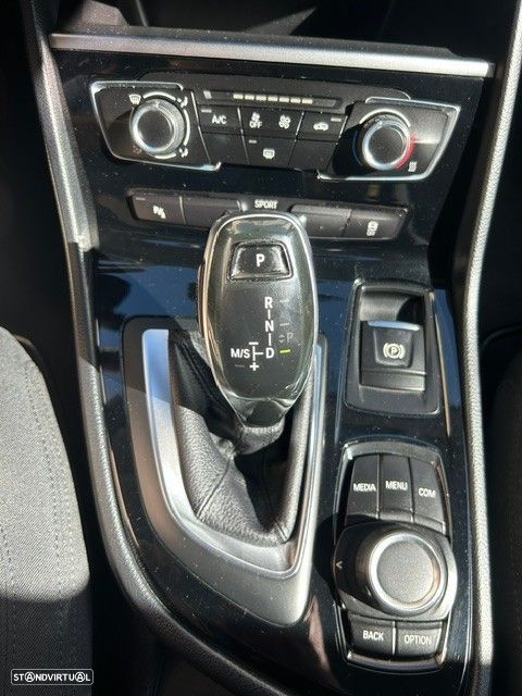 BMW 216 Active Tourer d Advantage Auto - 22