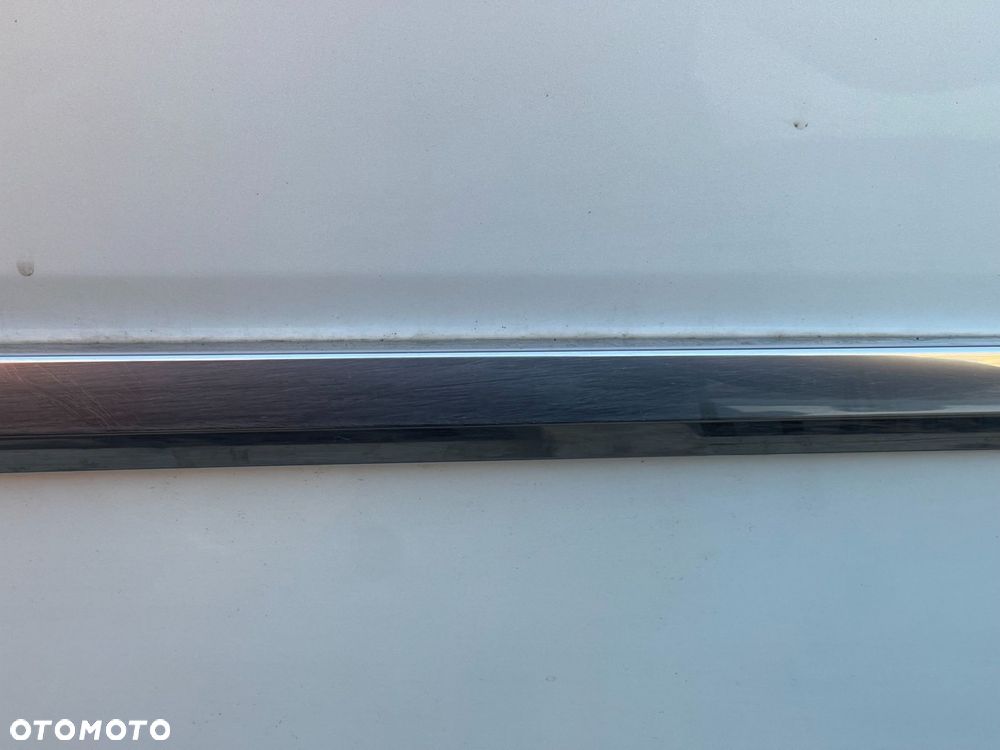 O3 CADILLAC ESCALADE IV 2014 - ESV LWB DRZWI TYLNE LEWE TYŁ SZYBA 23378567 - 9