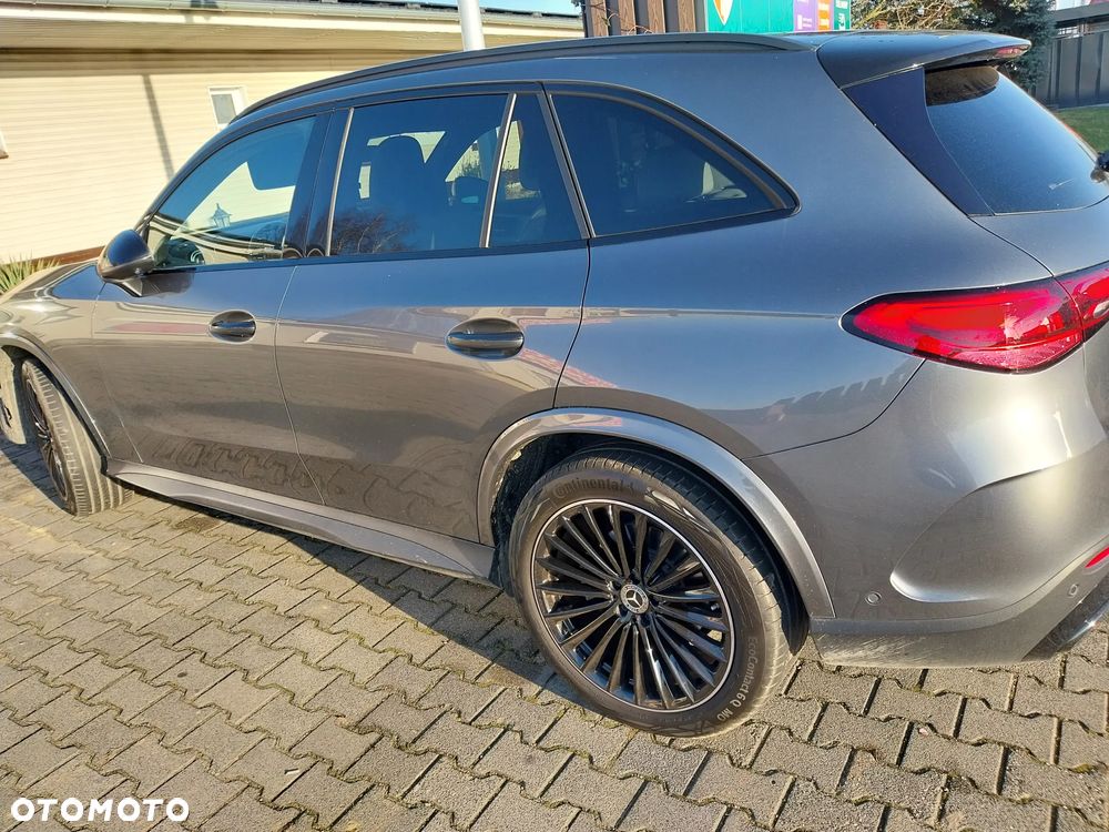 Mercedes-Benz GLC - 4