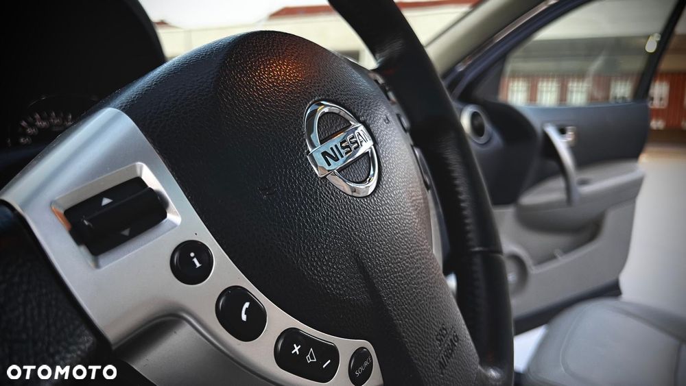 Nissan Qashqai 2.0 dCi 4 x 4 DPF acenta - 39