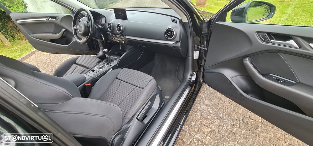 Audi A3 1.6 TDI Sport - 17
