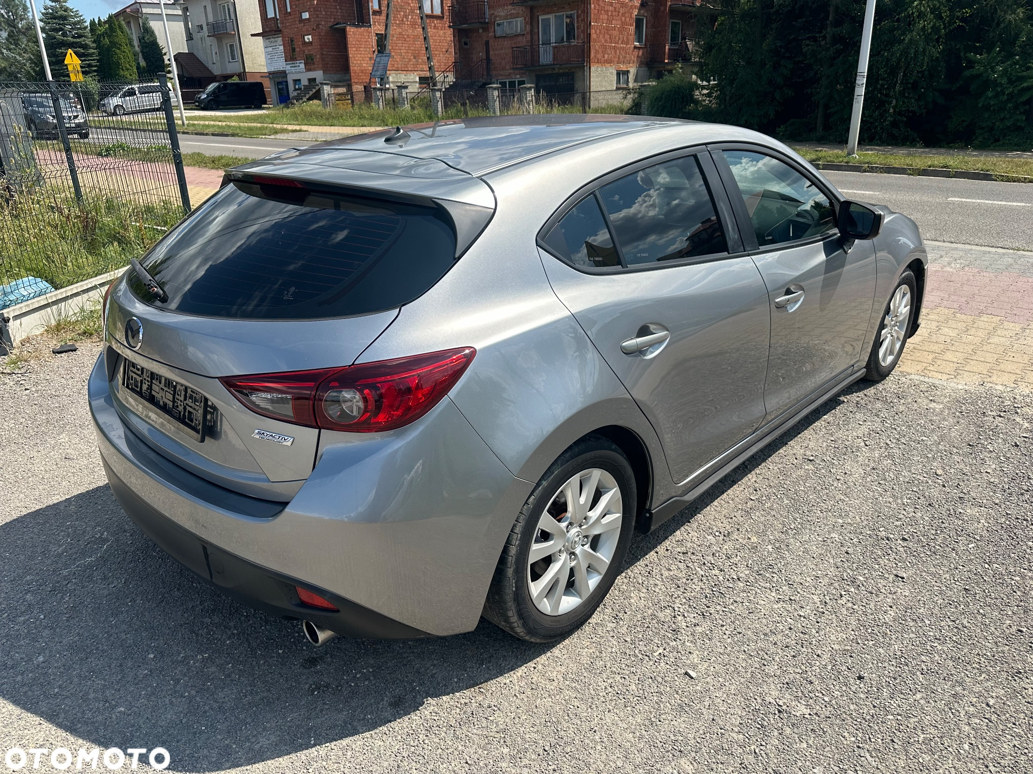 Mazda 3 - 6