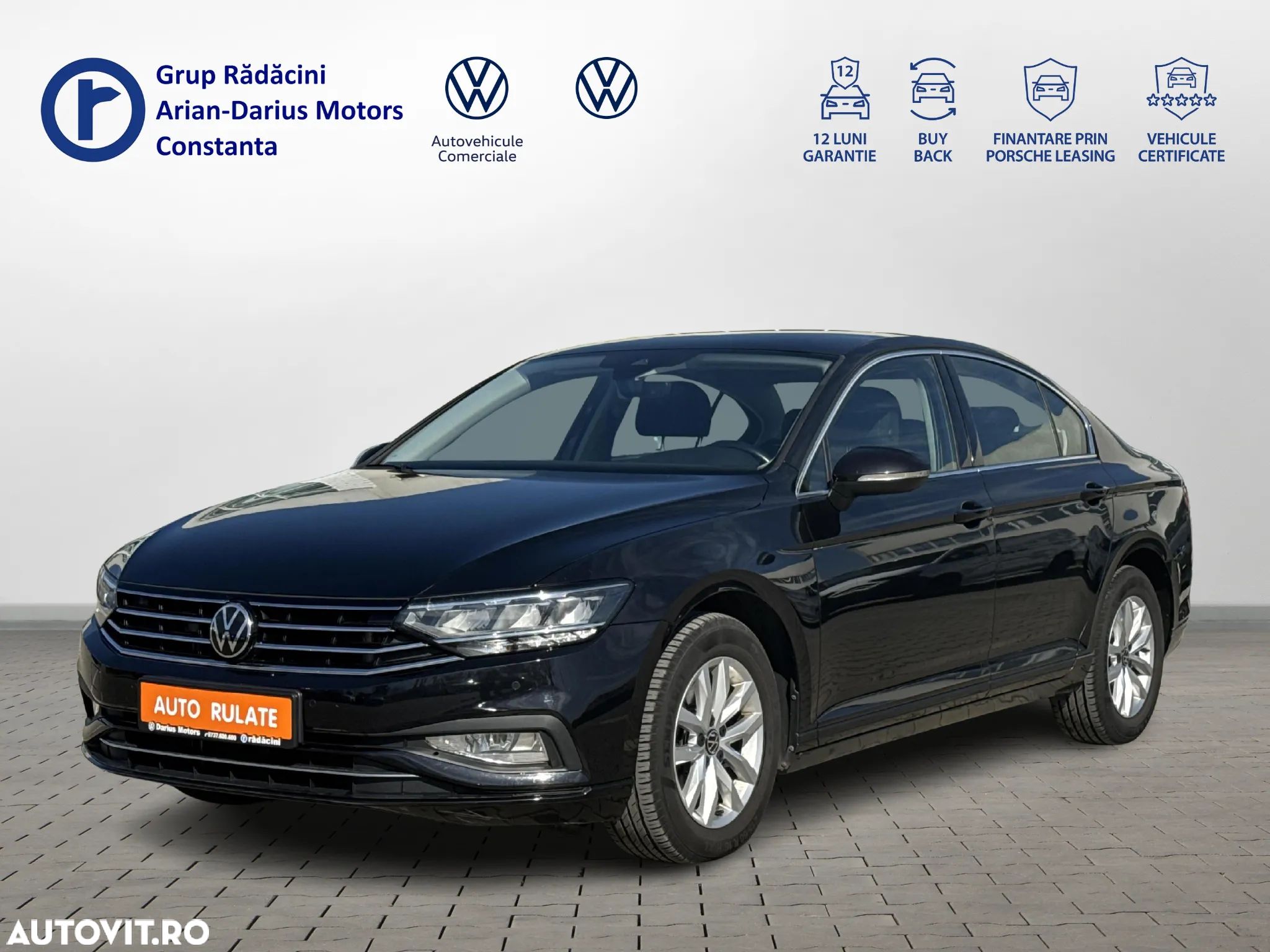 Volkswagen Passat - 1