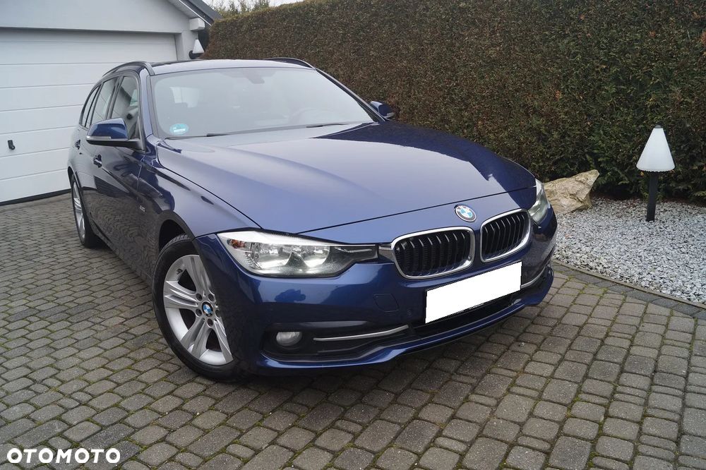 BMW Seria 3 318i Sport Line - 9